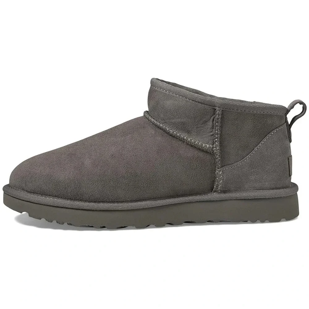 UGG Classic Ultra Mini Womens Size‎ 6 Winter Boots Shearling 1116109 - NEW